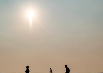 USS Germantown Sailors ‘Run the World’ as One Honors a Trail