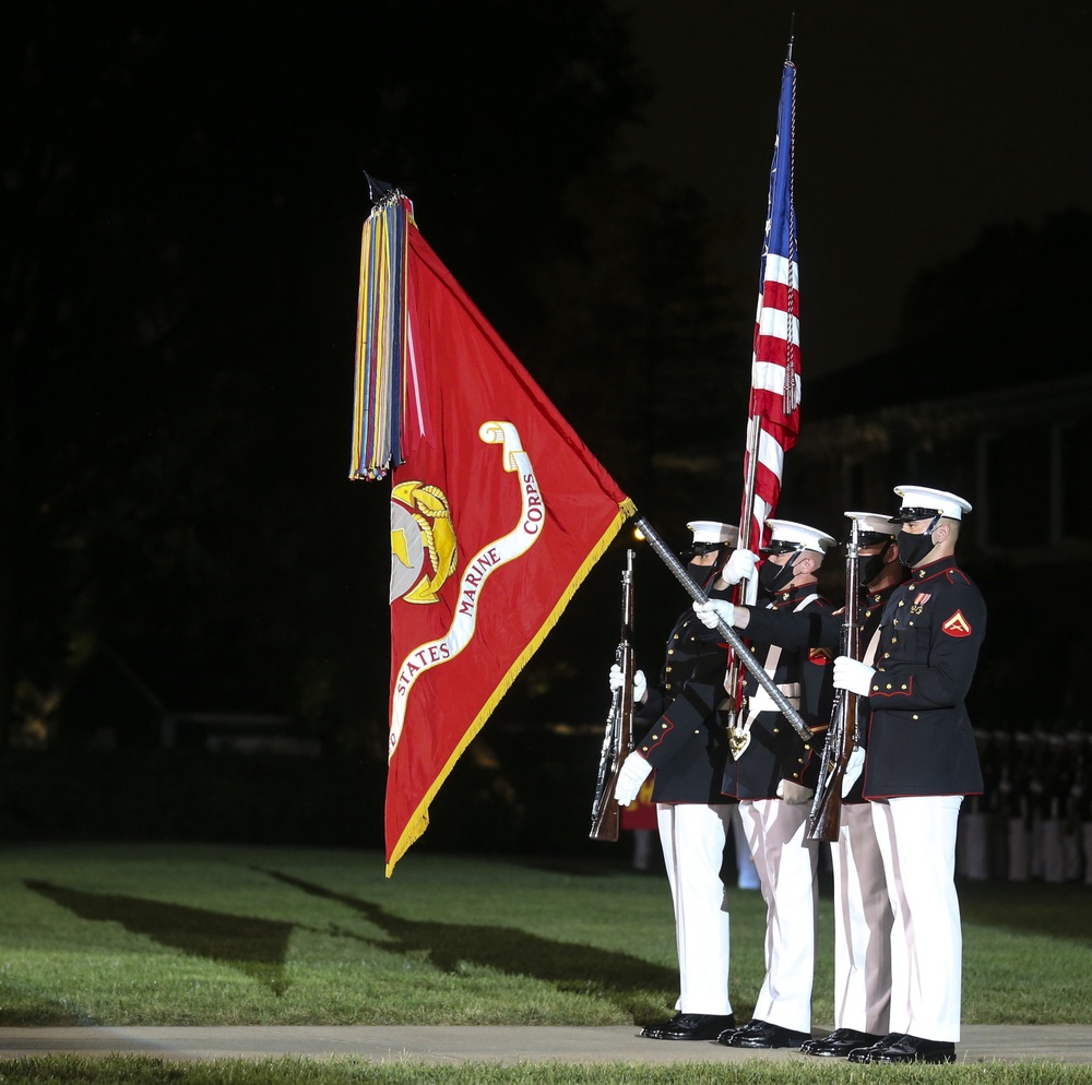 Barracks' Marines March in Friday Evening Parade 07.31.2020