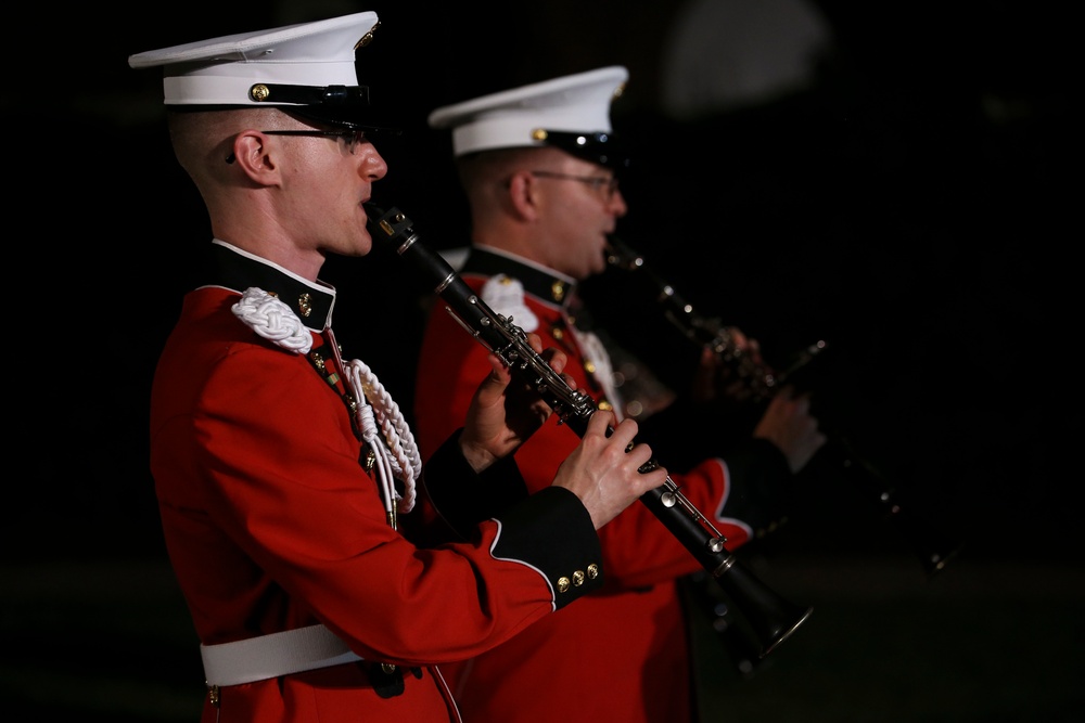 Barracks' Marines March in Friday Evening Parade 07.31.2020