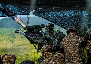 2-122 Field Artillery conducts live fire.