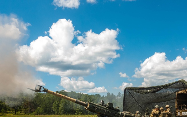 2-122 Field Artillery conducts live fire.