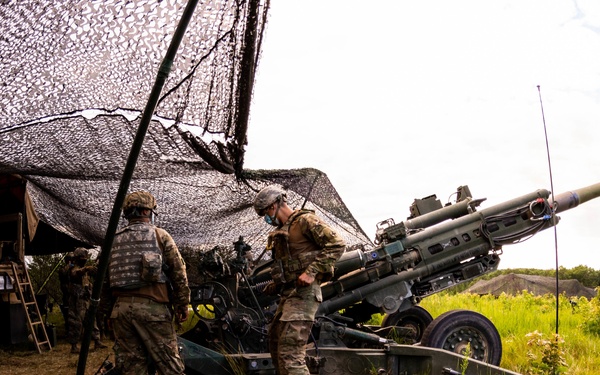 2-122 Field Artillery conducts live fire.