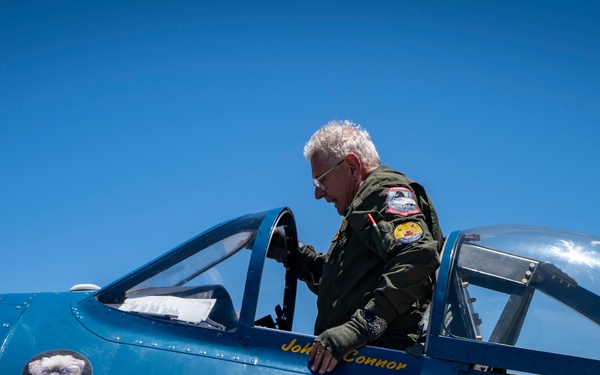 Warbirds arrive in San Diego