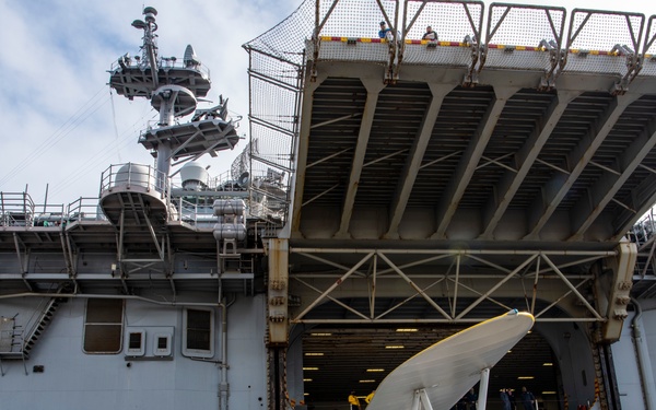 Warbirds arrive in San Diego