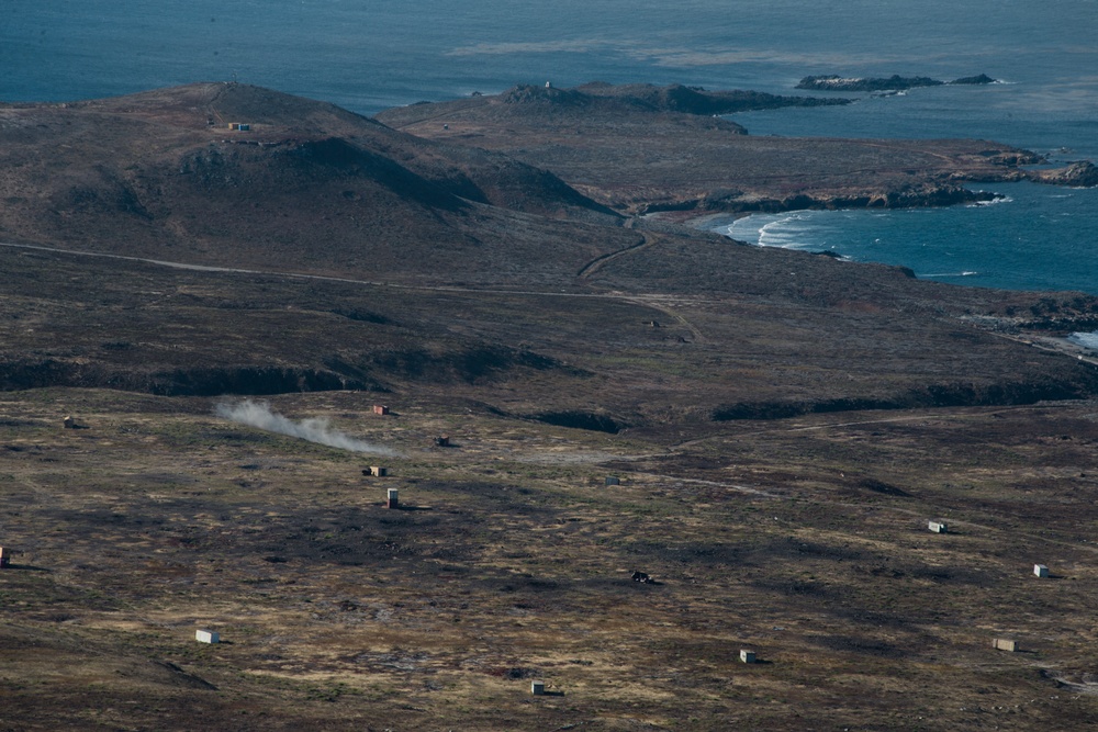 15th MEU Marines conduct live-fire training at San Clemente Island