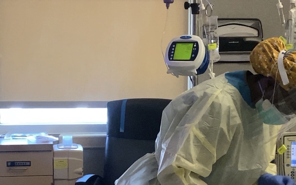 Airmen begin integrating into Fresno, Calif., area hospitals
