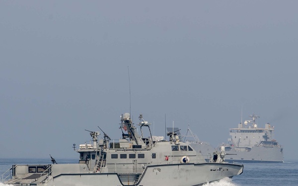 CTF 56 Mark VI Boats Escort U.S. Army Vessel