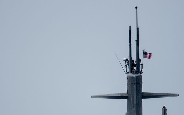 USS Newport News conducts a BSP with CRS-1