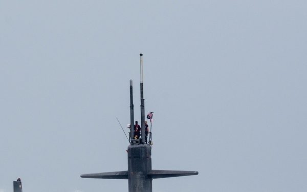 USS Newport News conducts a BSP with CRS-1