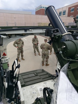 2SBCT Leaders Conduct Stryker Orientation Training