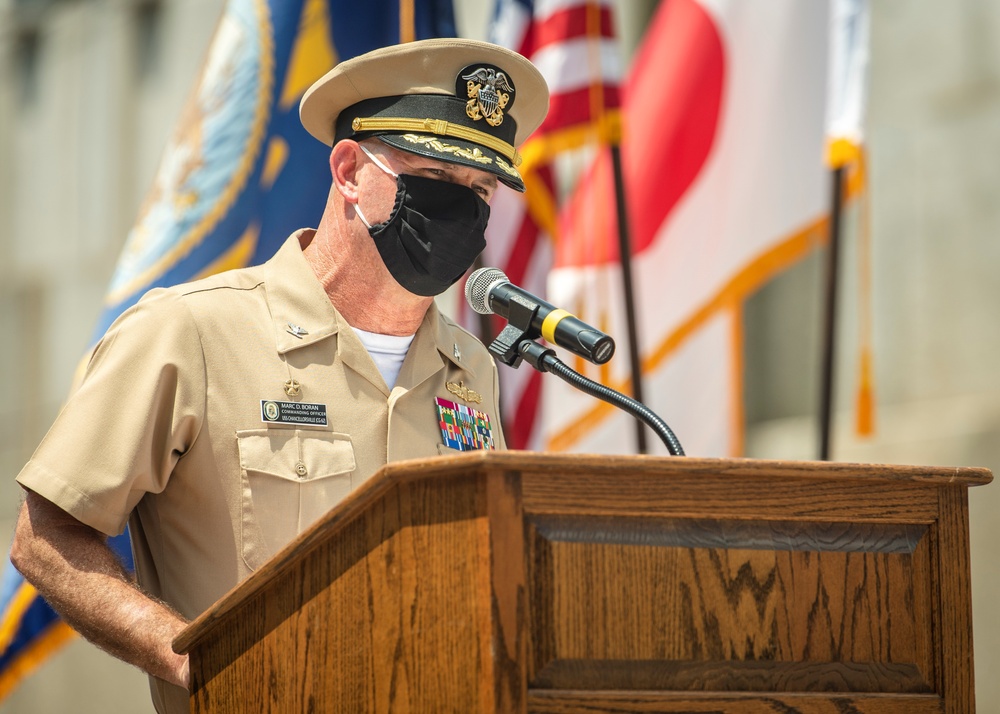 USS Chancellorsville Holds Change of Command Ceremony