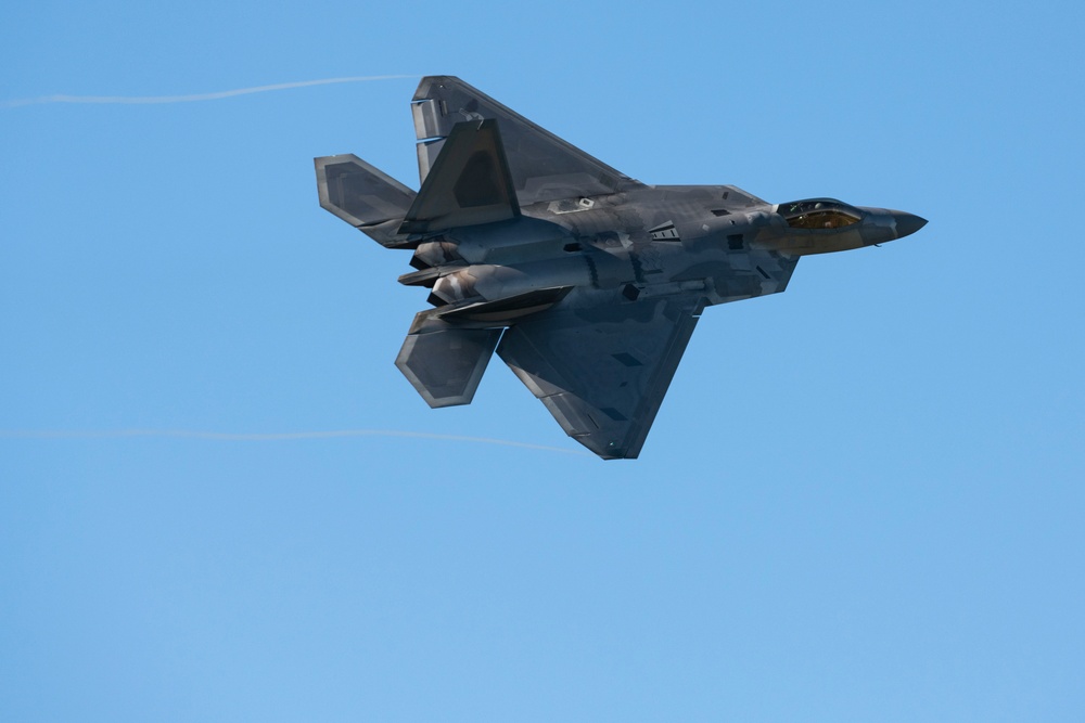 Alaska F-22 Raptors take off from JBER