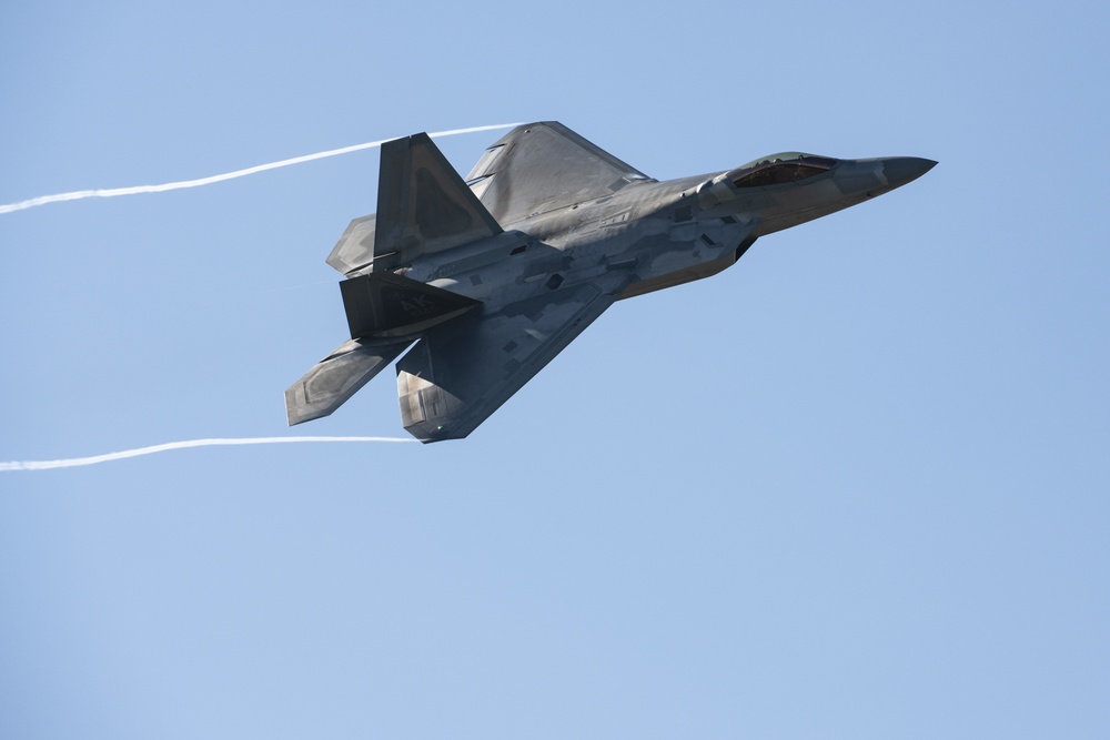 Alaska F-22 Raptors take off from JBER