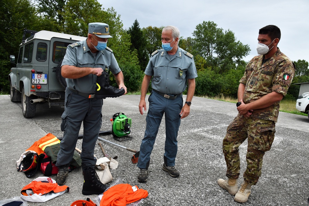 Demonstration the use of equipment in case of a forest fire