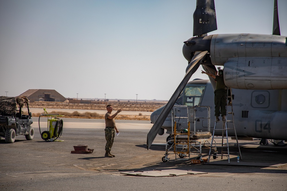 SPMAGTF-CR-CC 20.2: VMM – 166 (Reinforced) Navy Personnel Integration