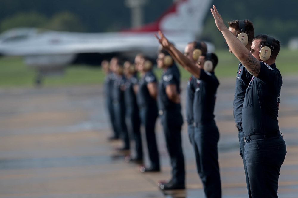 Thunderbirds visit JBLE in preparation for CSAF flyover