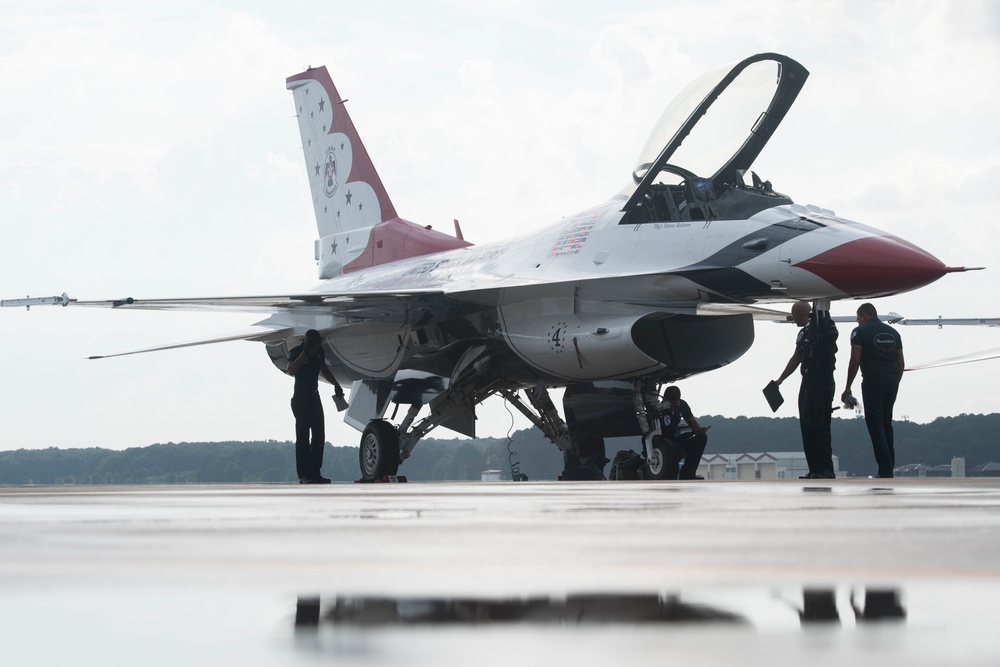 Thunderbirds visit JBLE in preparation for CSAF flyover