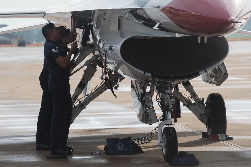 Thunderbirds visit JBLE in preparation for CSAF flyover