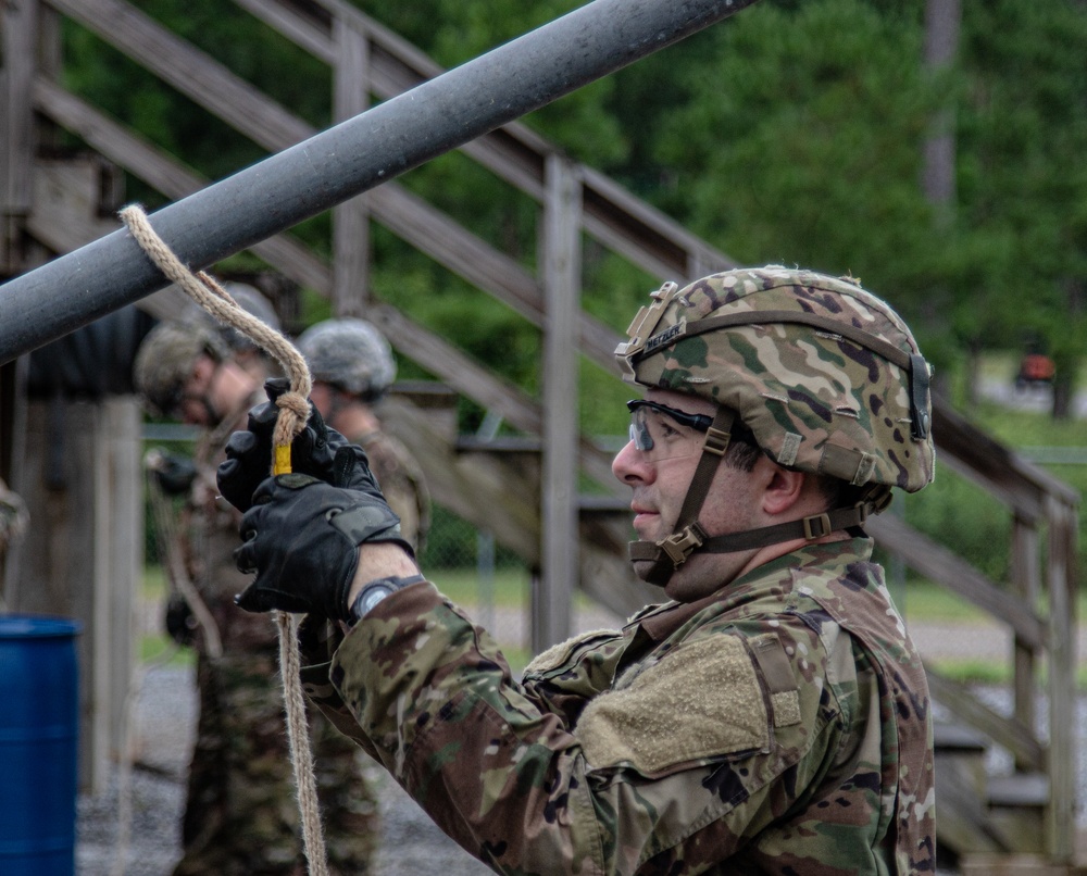 Warrant Officer Candidates Navigate Confidence Course