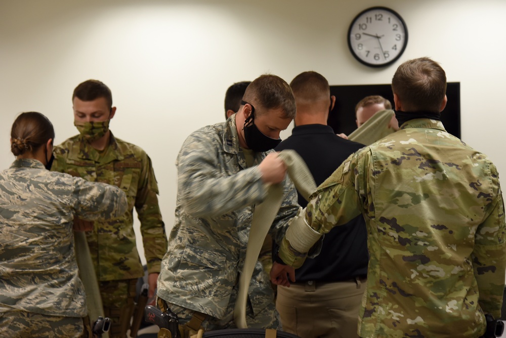 Overcoming COVID-19 challenges, USAF EC instructors find ways to train