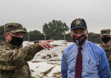 Sen. Tom Carper visits construction of Dover school