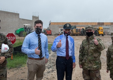 Sen. Tom Carper visits construction of Dover school