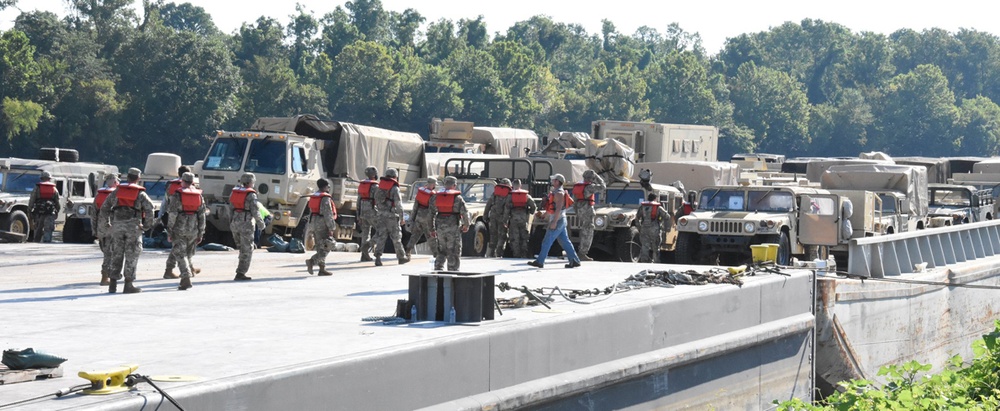 Screaming Eagles barge to JRTC Rotation 20-09