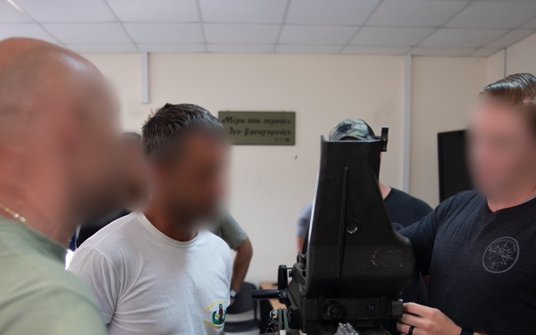 U.S. Navy special operators train with Hellenic Navy special operators in Greece