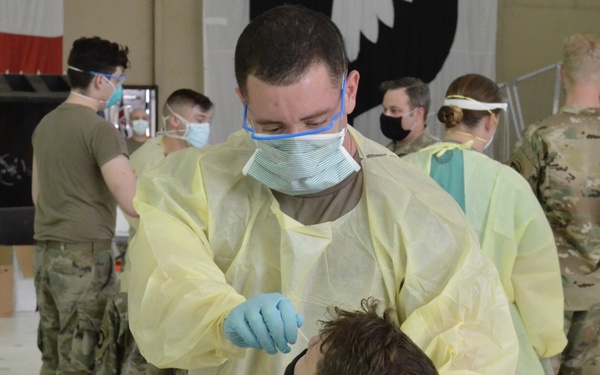 Testing en masse: 4,000 Fort Campbell Strike Brigade Soldiers tested for COVID-19 ahead of JRTC rotation