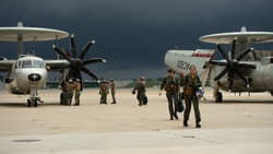 VRC-40 and VAW-123 Return to Norfolk [Image 6 of 11]
