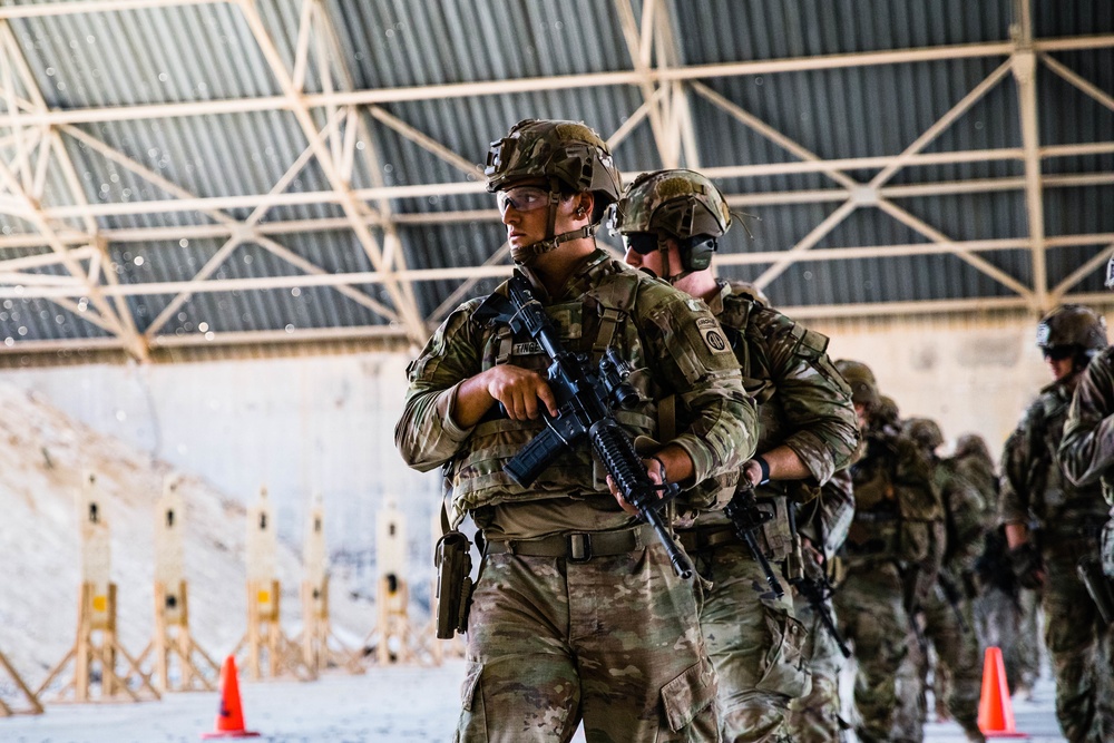 82nd Airborne Division Conduct Firing Drills at a Range