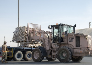 USAF, USA bring joint humanitarian aid to Beirut