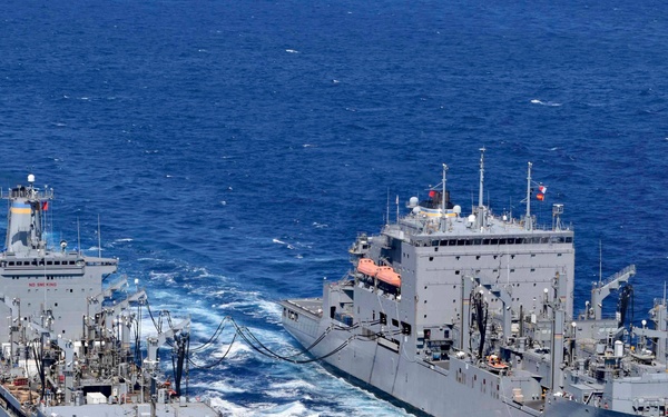 USNS Richard E. Byrd (T-AKE 4) Conducts an Underway Replenishment with USNS John Ericsson (T-AO 194)