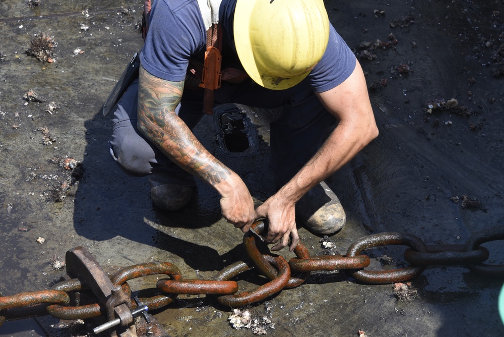 Coast Guard Cutter Joshua Appleby crew conducts maintenance on buoys near Port Everglades