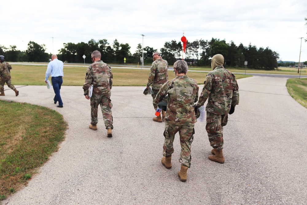 Army leaders participate in familiarization overflight at Fort McCoy