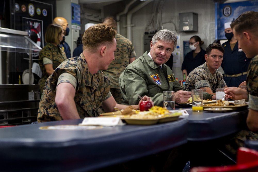 USS Makin Island welcomes Secretary of the Navy, Commandant of the Marine Corps, Sergeant Major of the Marine Corps