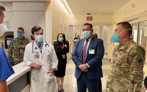 Maj. Gen. Michael Stone meets with senior hospital leaders in Los Angeles, Calif.