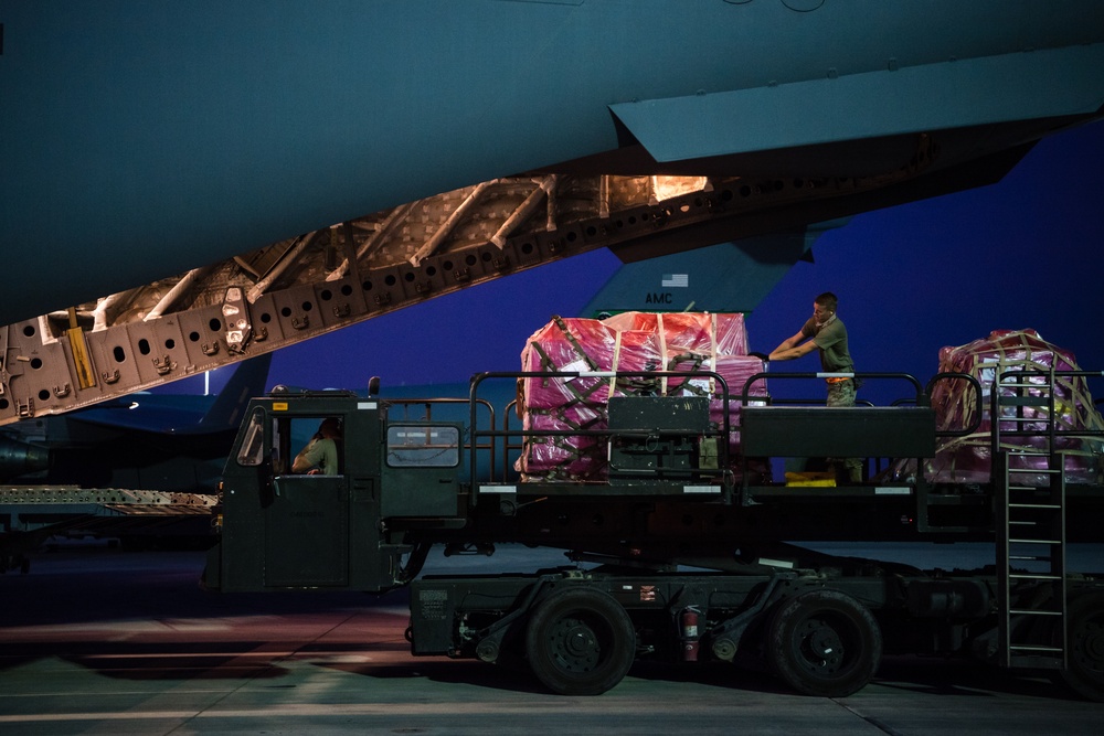 U.S. delivers humanitarian aid to Lebanon