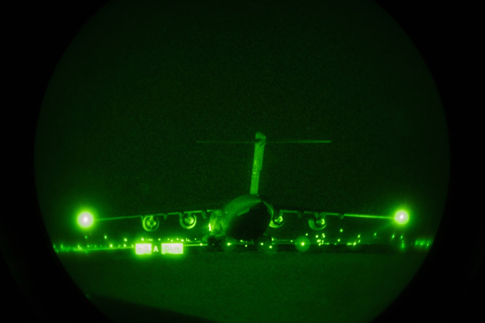 U.S. delivers humanitarian aid to Lebanon