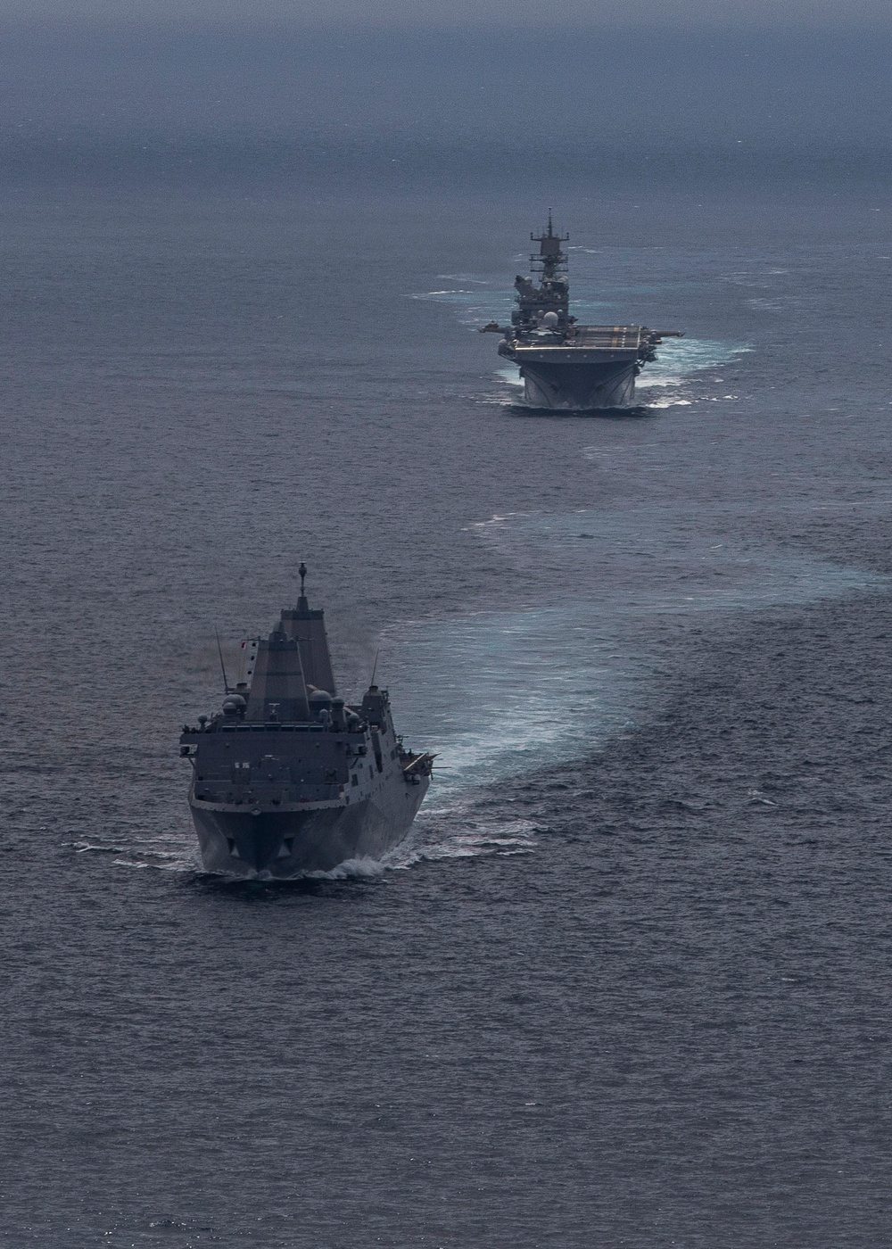 USS Makin Island and USS Somerset partcipate in a straits transit drill.