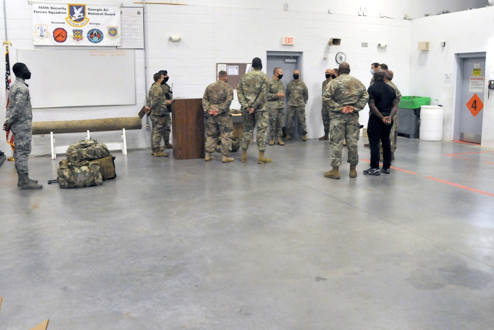 Georgia TAG visits 165th Airlift Wing to recognize Airmen