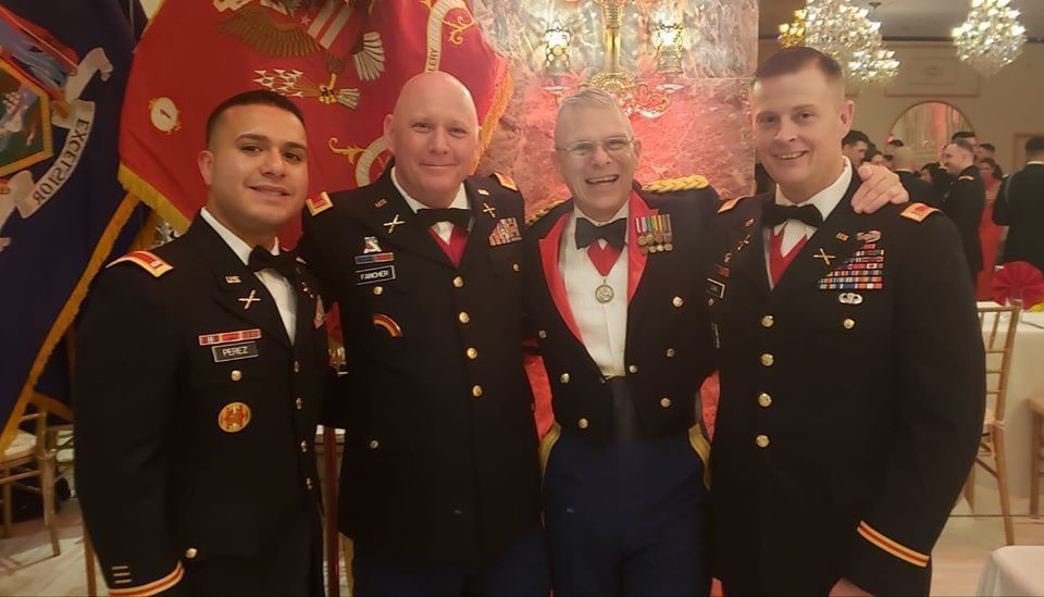 Mentor and Friend helps guide an Army Warrant Officers Career Path