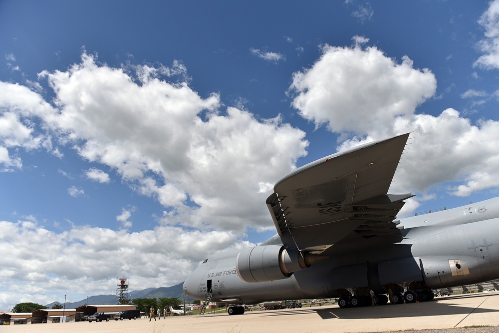 C-5 Lands at Soto Cano Air Base