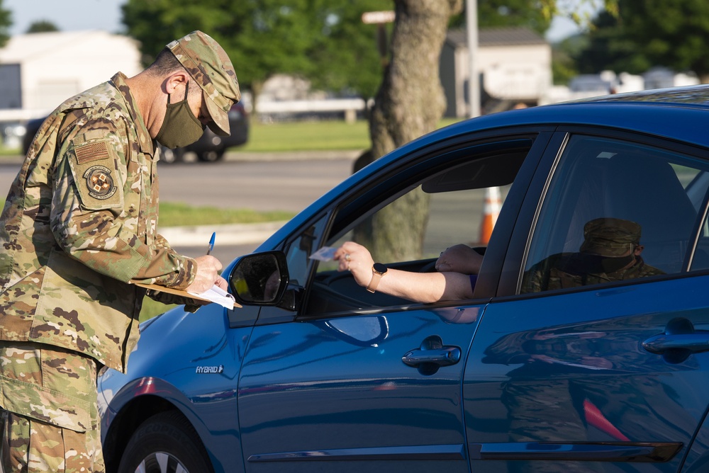 Enlisted Leadership Volunteer at Kittyhawk Pharmacy