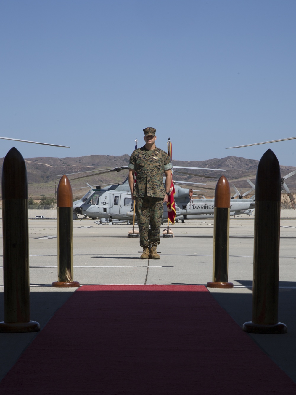 Marine Light Attack Helicopter Squadron 369 Change of Command