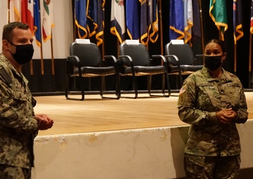 Fort Hamilton MEPS Commander Receives Service Award