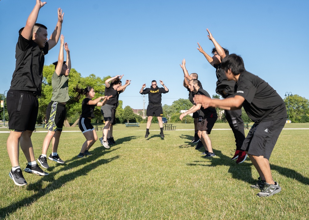 Recruiters prepare future enlisted Soldiers for basic training