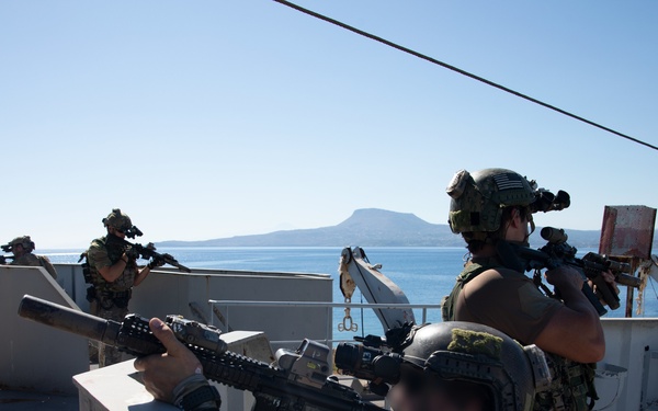 U.S. Navy special operators practice VBSS exercises with Hellenic Navy
