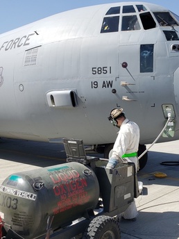 Little Rock maintainers ensure mission success at home, abroad