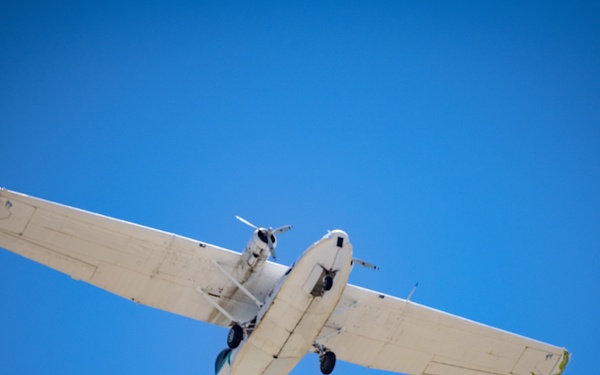 Warbirds Arrive in San Diego
